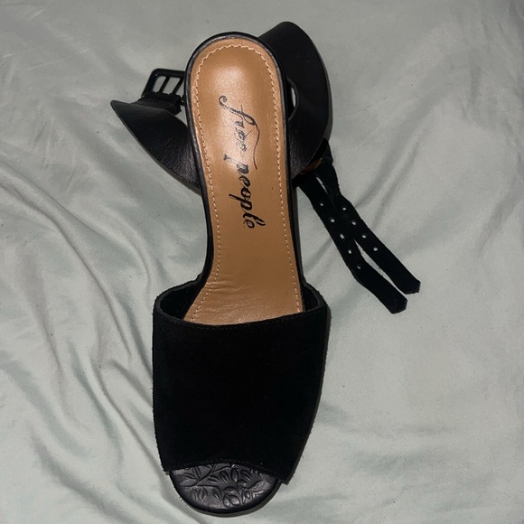 Free People Justine Platform Block Heel Sandal. - Picture 9 of 10